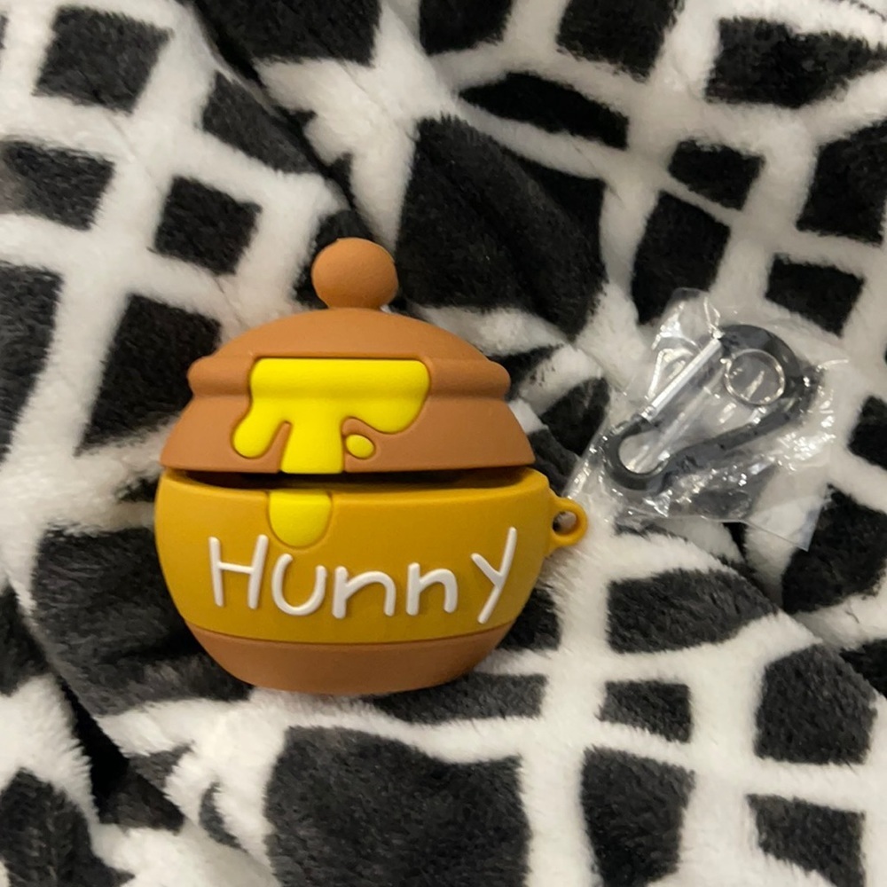 New Pooh Hunny pot AirPod pro case